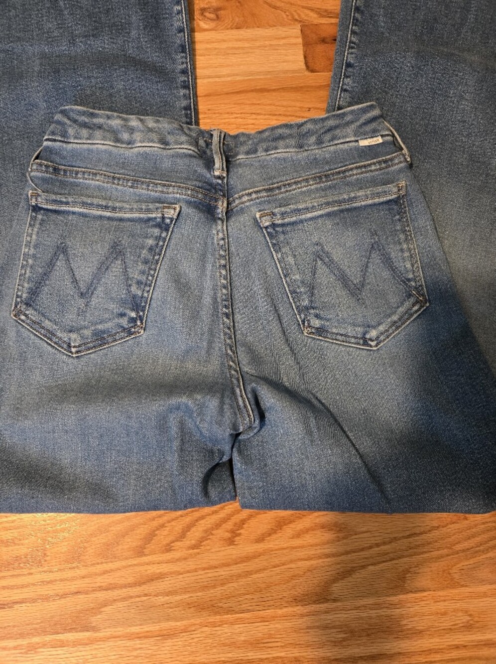 Classic High-Rise Wide Leg Blue Jeans - Picture 5 of 7